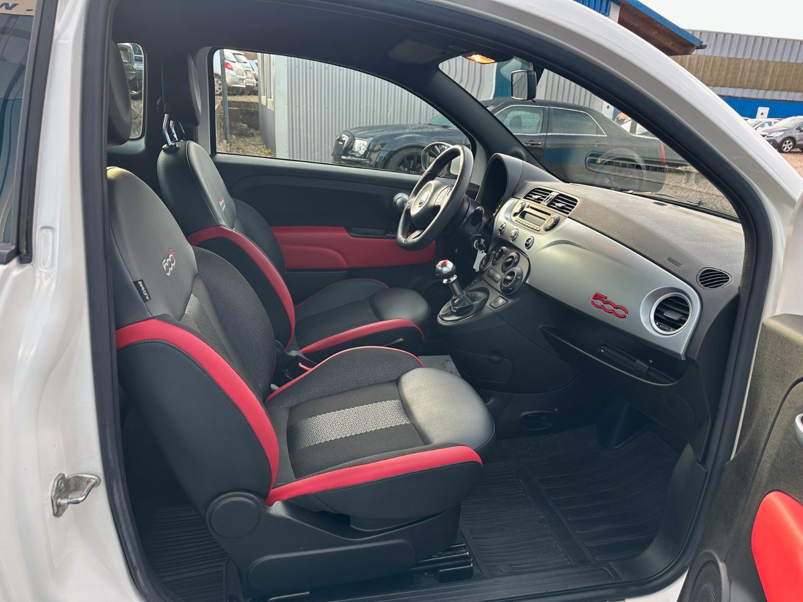 Fahrzeugabbildung Fiat 500 S**Dig Tacho**Klima**MFL**Leder**Sport**