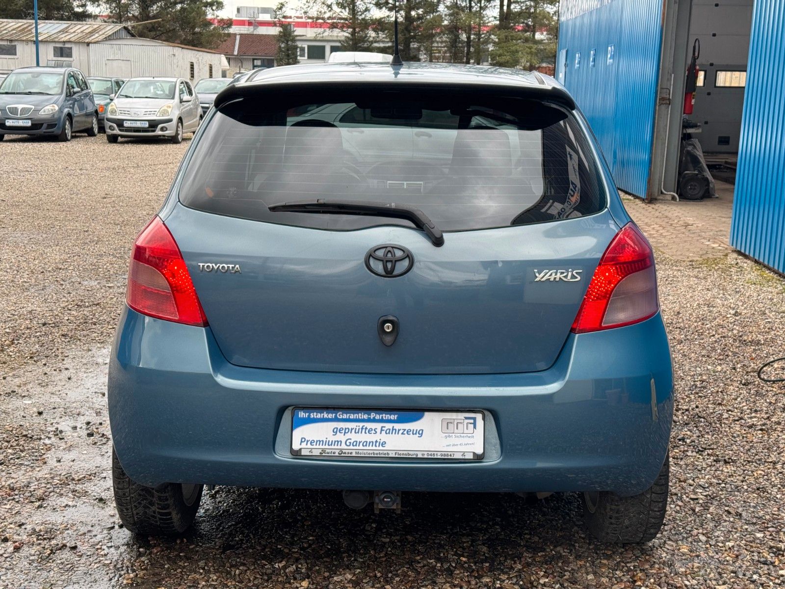 Fahrzeugabbildung Toyota Yaris**Luna**Allwetterreifen**AHK**