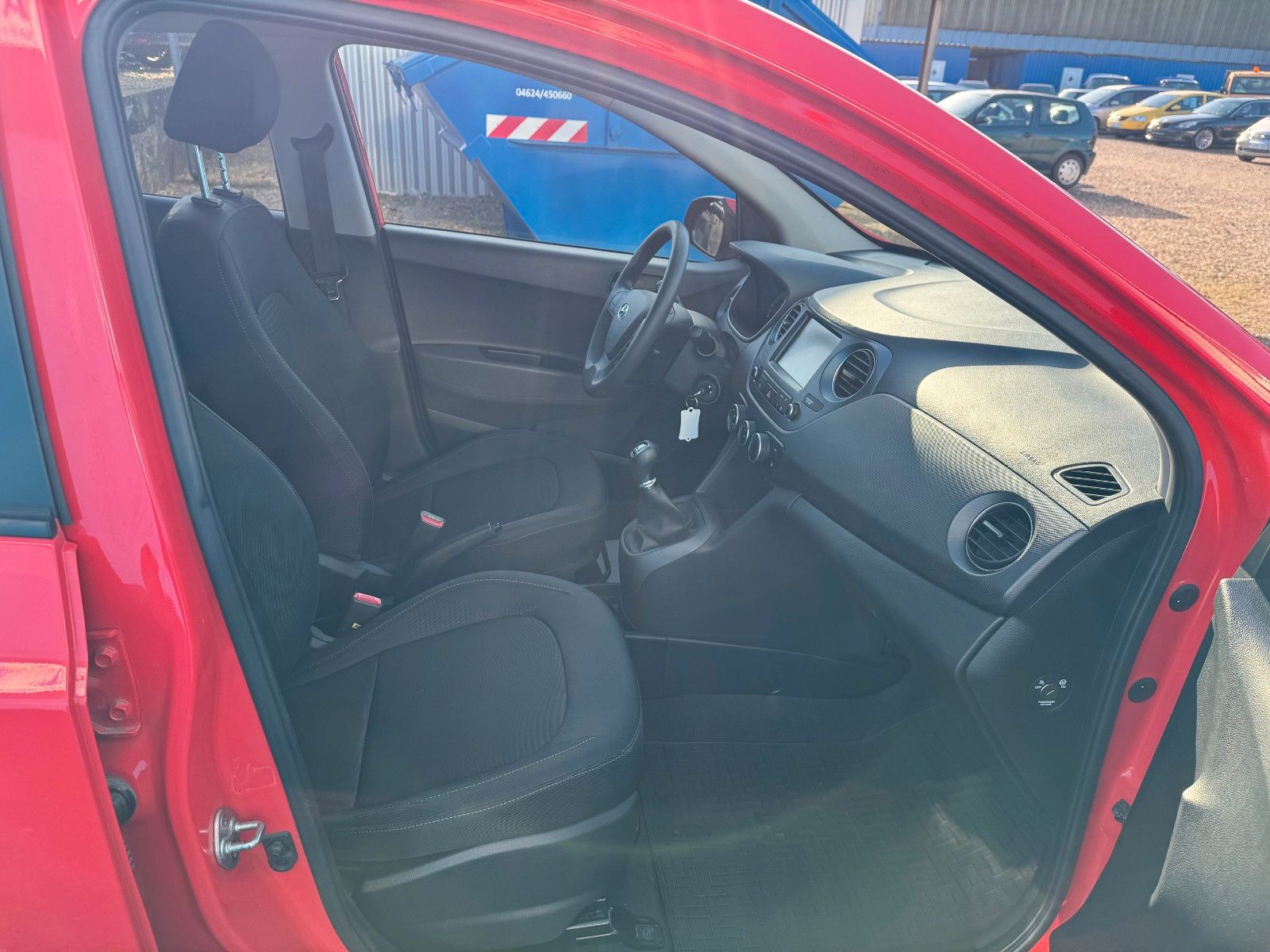 Fahrzeugabbildung Hyundai i10**57 TKM**CarPlay**Klima**Tempo**