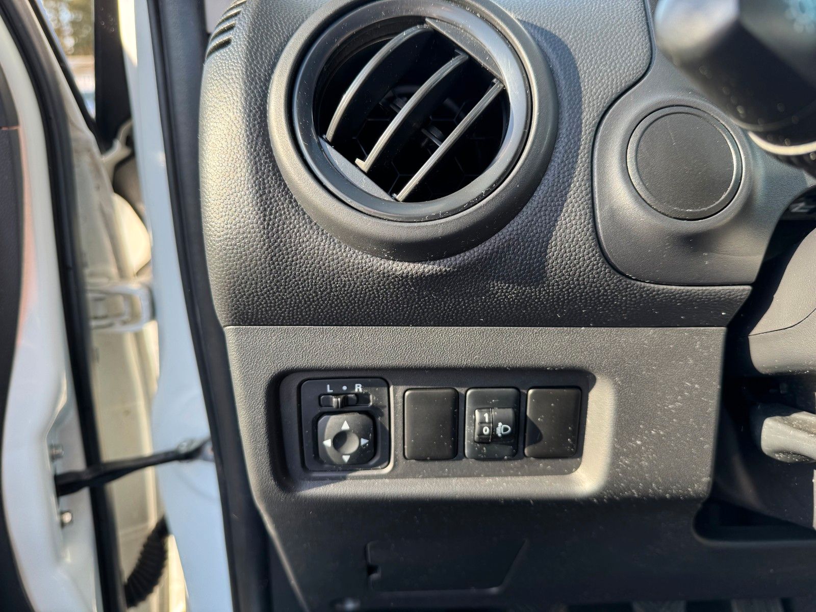 Fahrzeugabbildung Mitsubishi Space Star ** 79 TKM**Allwetter**Bluetooth**