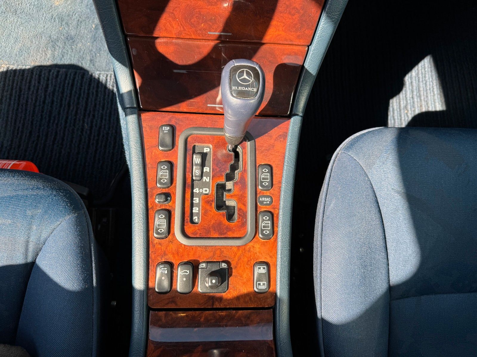 Fahrzeugabbildung Mercedes-Benz E 280*Automatik**Xenon*PDC*Klima*