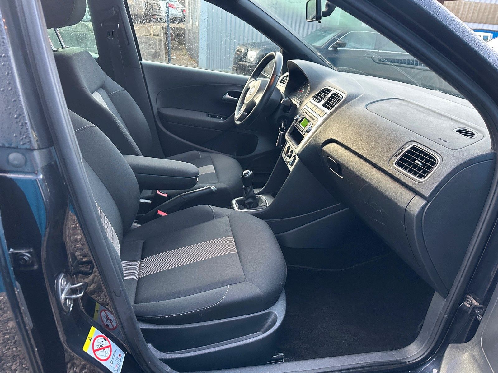 Fahrzeugabbildung Volkswagen Polo V **Black Edition**SHZ**Klima**