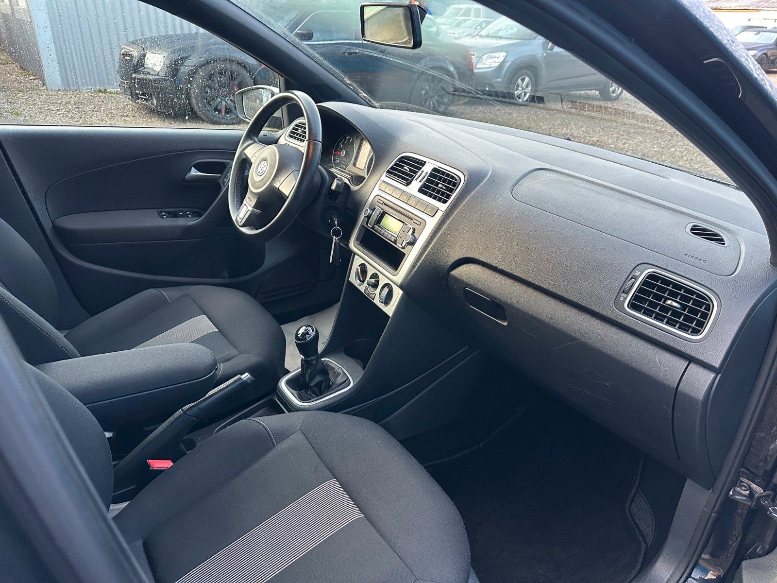 Fahrzeugabbildung Volkswagen Polo V **Black Edition**SHZ**Klima**