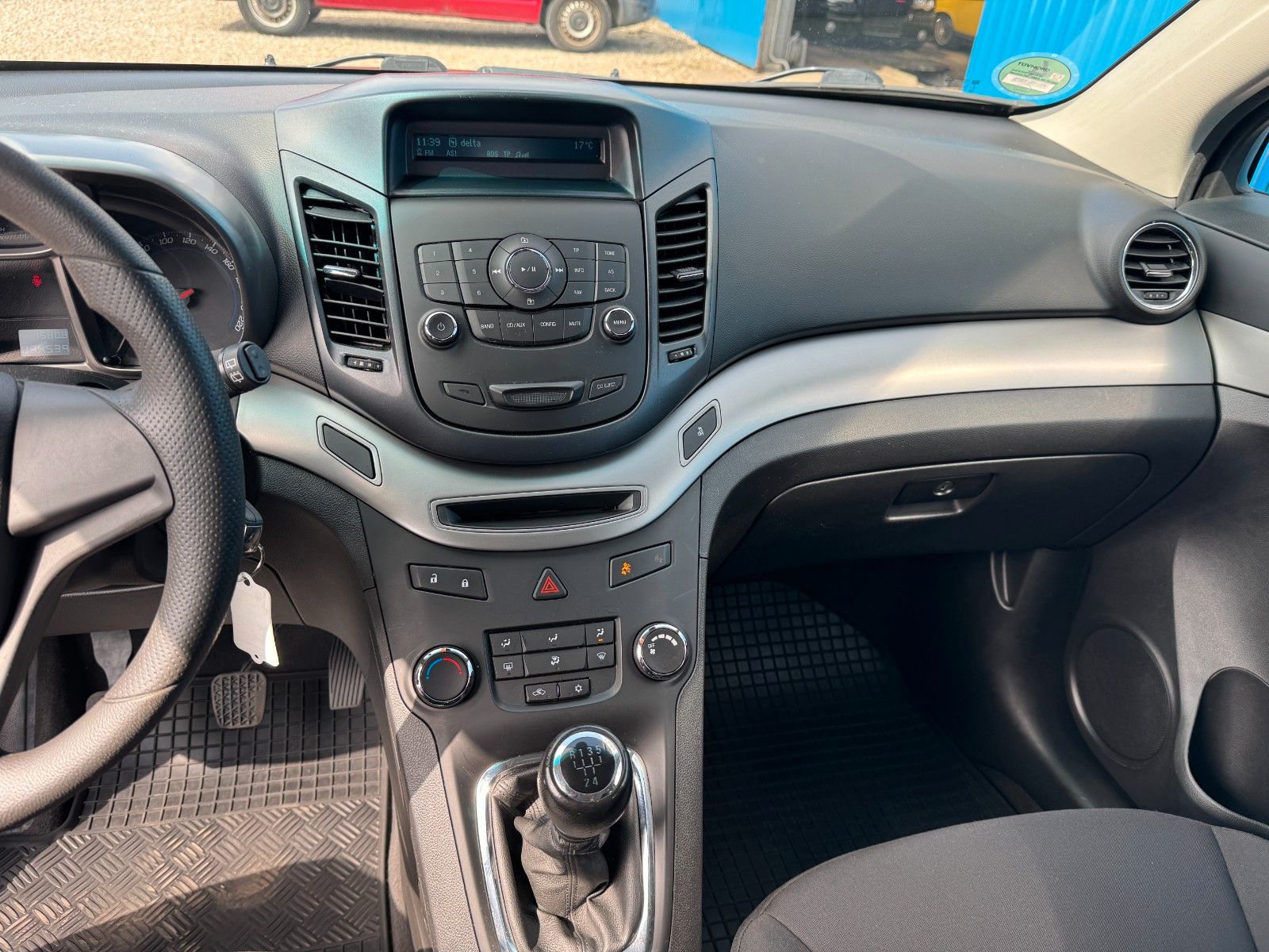 Fahrzeugabbildung Chevrolet Orlando LS**7. Sitzer**AHK**94 TKM**