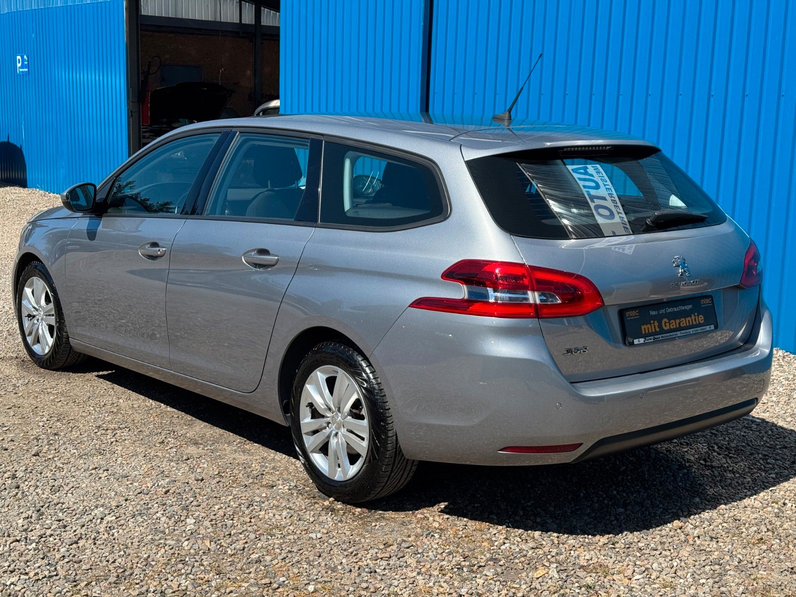 Fahrzeugabbildung Peugeot 308 SW**Active**Tempo**8 fach**PDC**