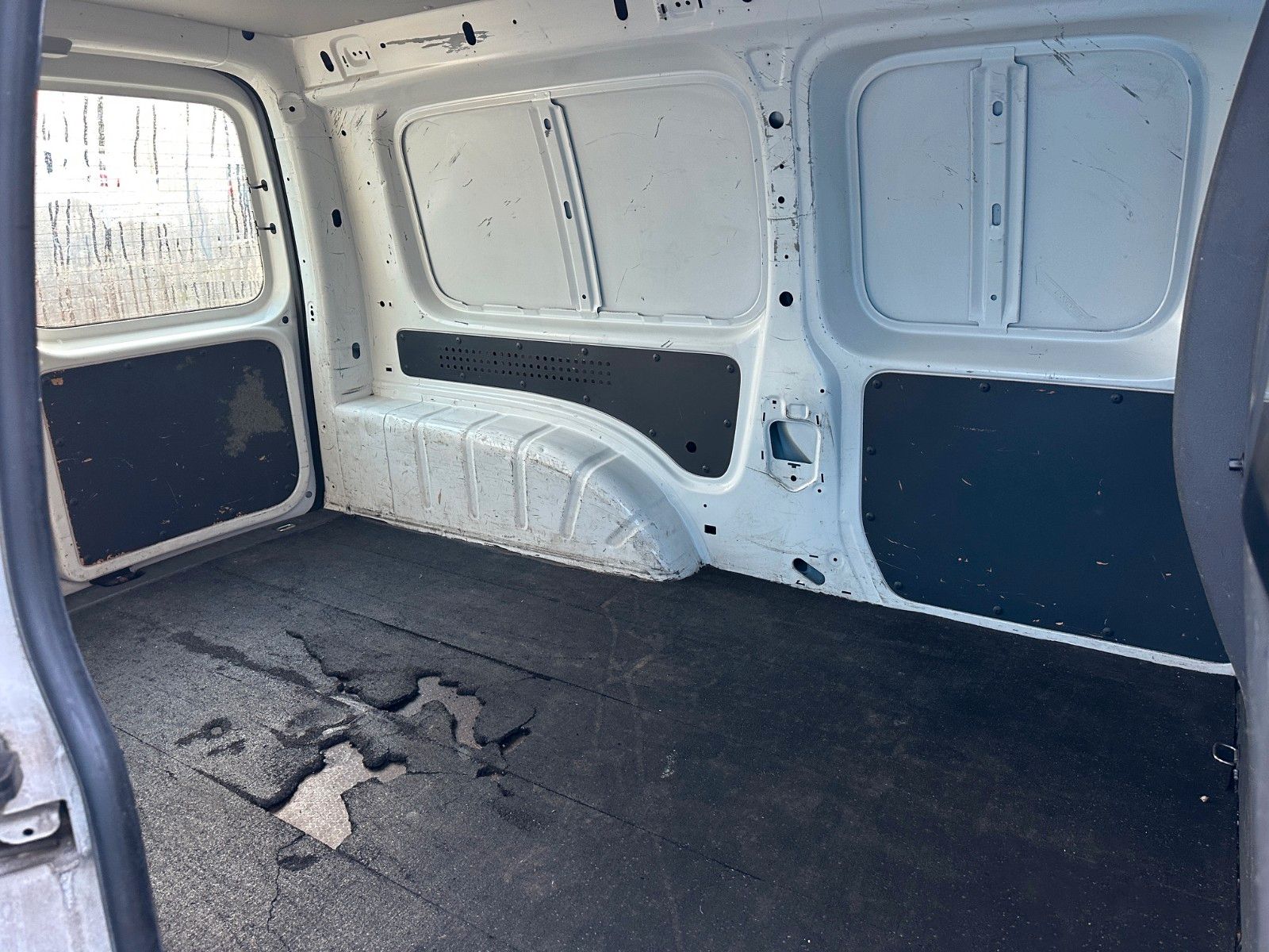 Fahrzeugabbildung Volkswagen Caddy Kasten**Maxi **Klima**HU NEU**