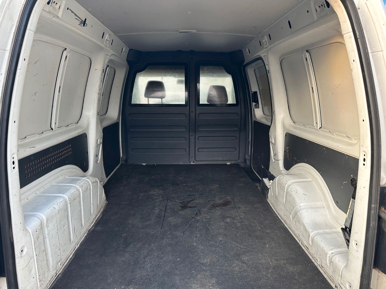 Fahrzeugabbildung Volkswagen Caddy Kasten**Maxi **Klima**HU NEU**