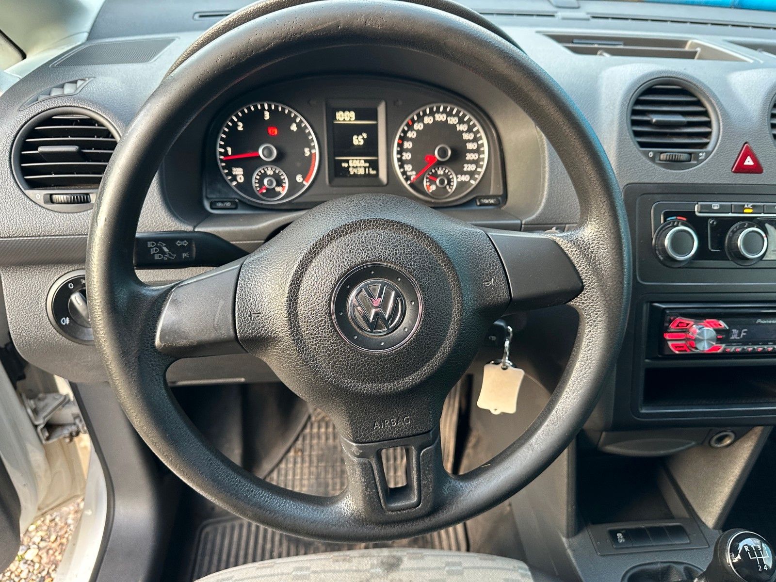 Fahrzeugabbildung Volkswagen Caddy Kasten Maxi**Klima**HU NEU**