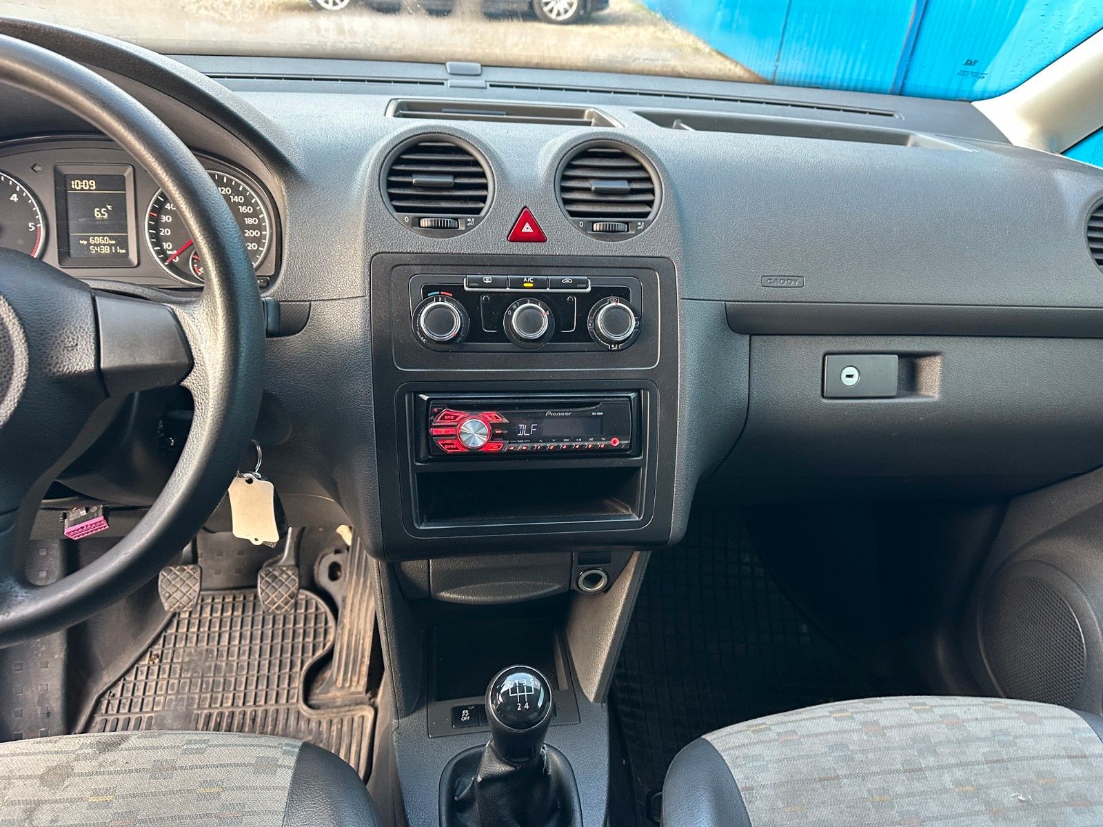 Fahrzeugabbildung Volkswagen Caddy Kasten Maxi**Klima**HU NEU**