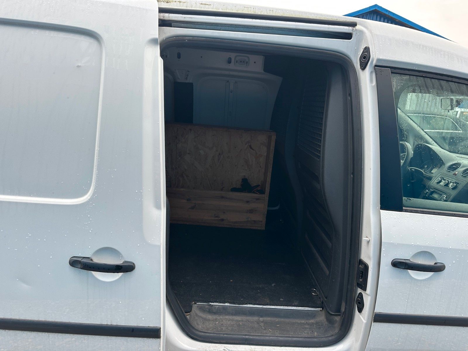 Fahrzeugabbildung Volkswagen Caddy Kasten **Maxi**KLIMA**HU&AU NEU**