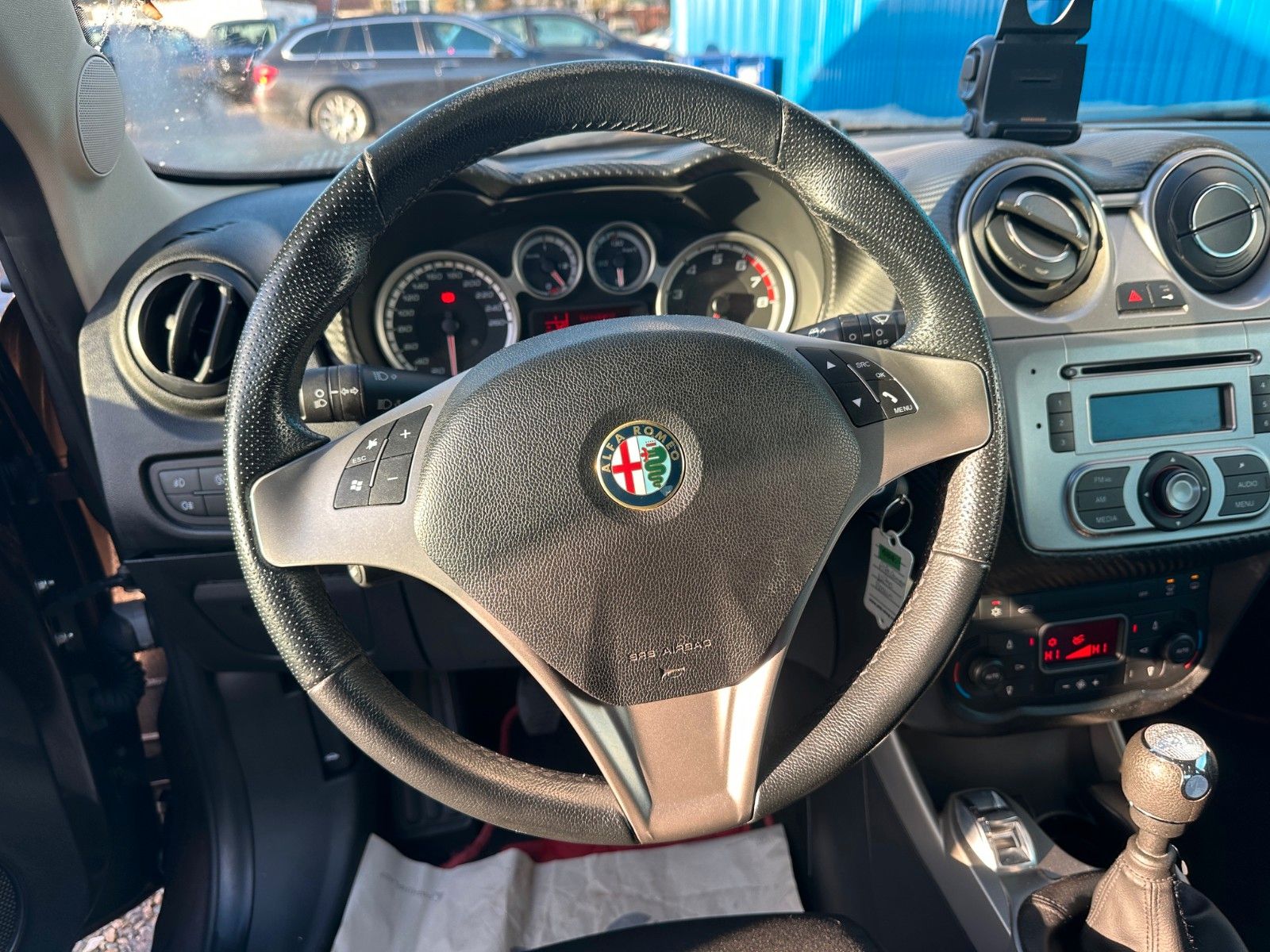 Fahrzeugabbildung Alfa Romeo MiTo Turismo**97 TKM**Klima**Allwetter**