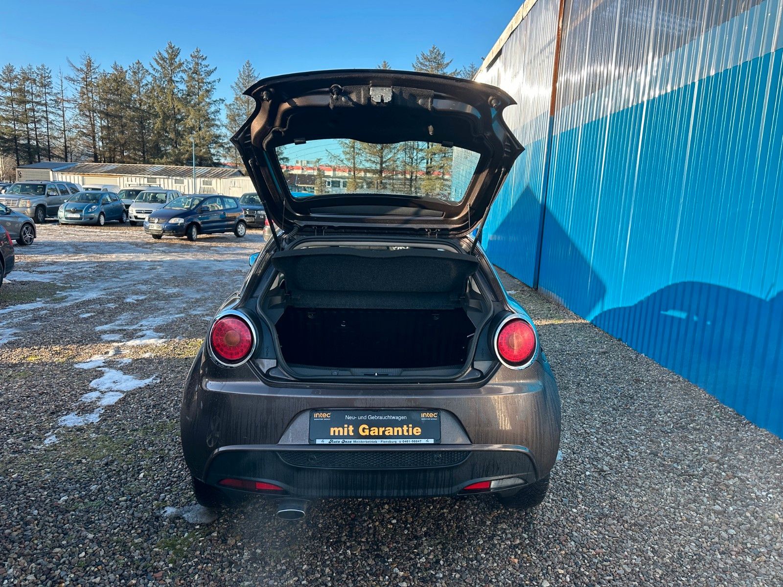 Fahrzeugabbildung Alfa Romeo MiTo Turismo**97 TKM**Klima**Allwetter**