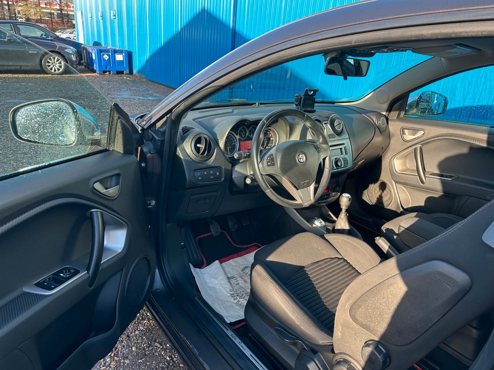 Fahrzeugabbildung Alfa Romeo MiTo Turismo**97 TKM**Klima**Allwetter**