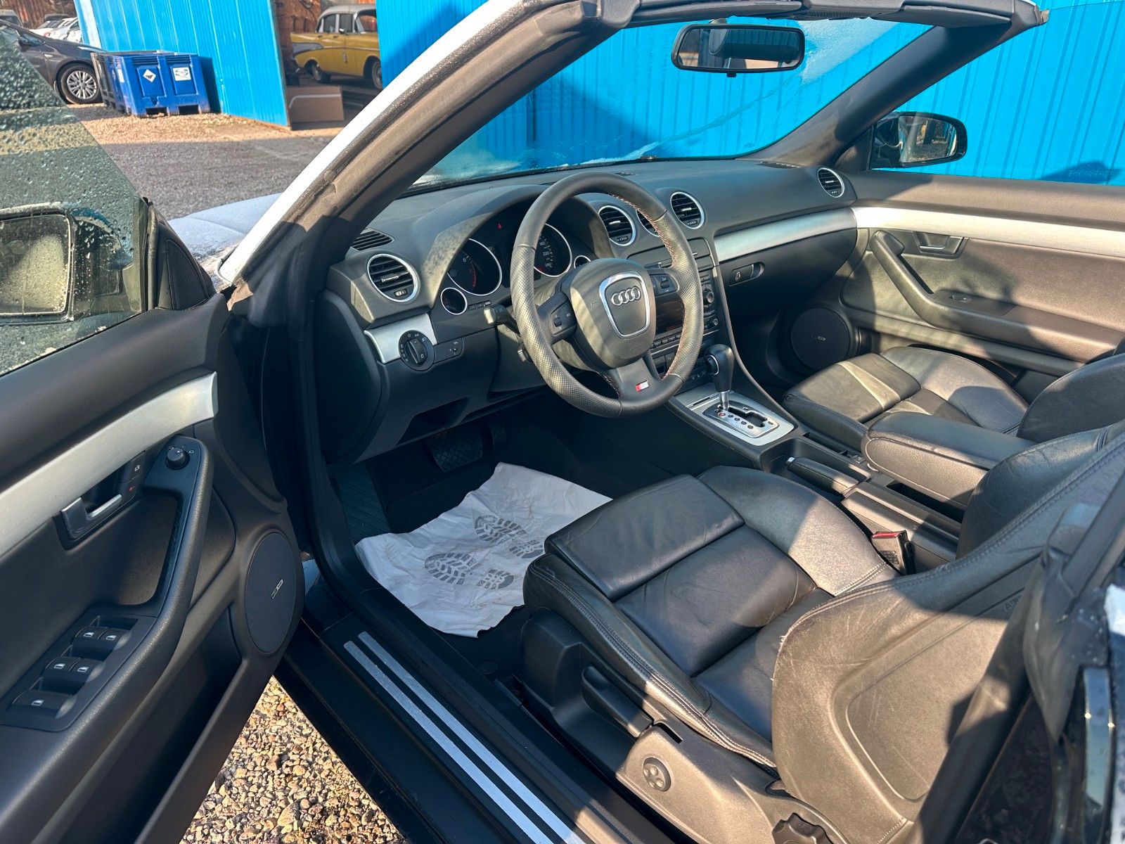 Fahrzeugabbildung Audi A4 Cabriolet 1.8 T*Automatik*S-Line*Leder*Xenon*