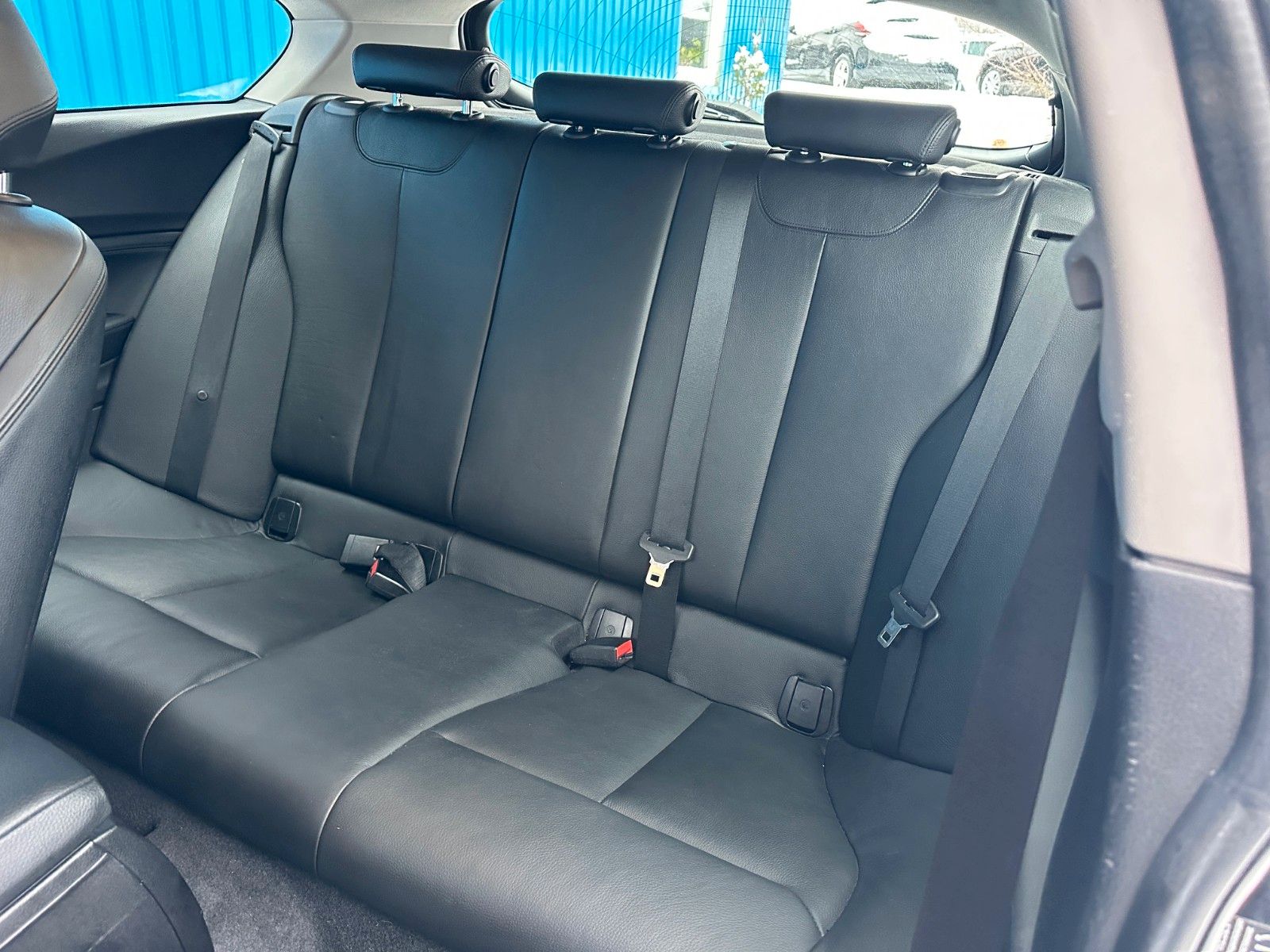 Fahrzeugabbildung BMW 118d Limousine**2.HAND*Automatik*XENON**