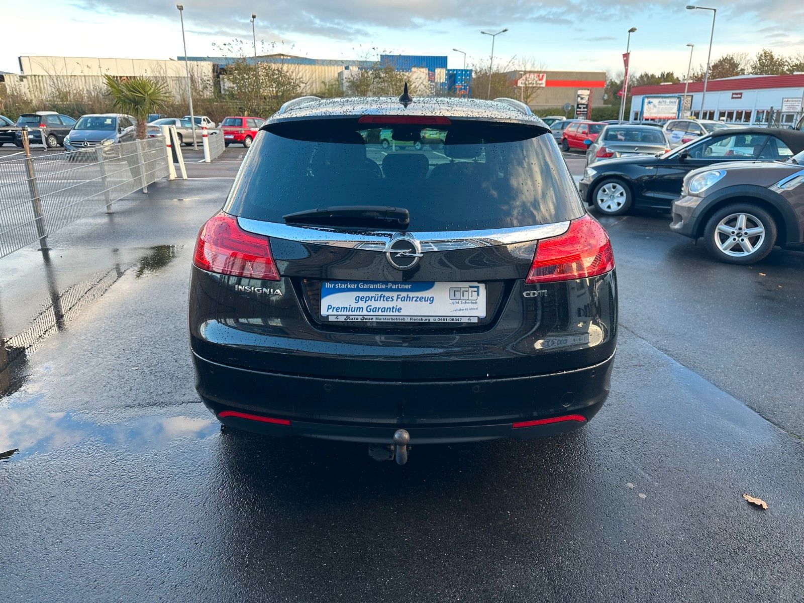 Fahrzeugabbildung Opel Insignia A Sports Tourer Edition*Navi*Xenon*