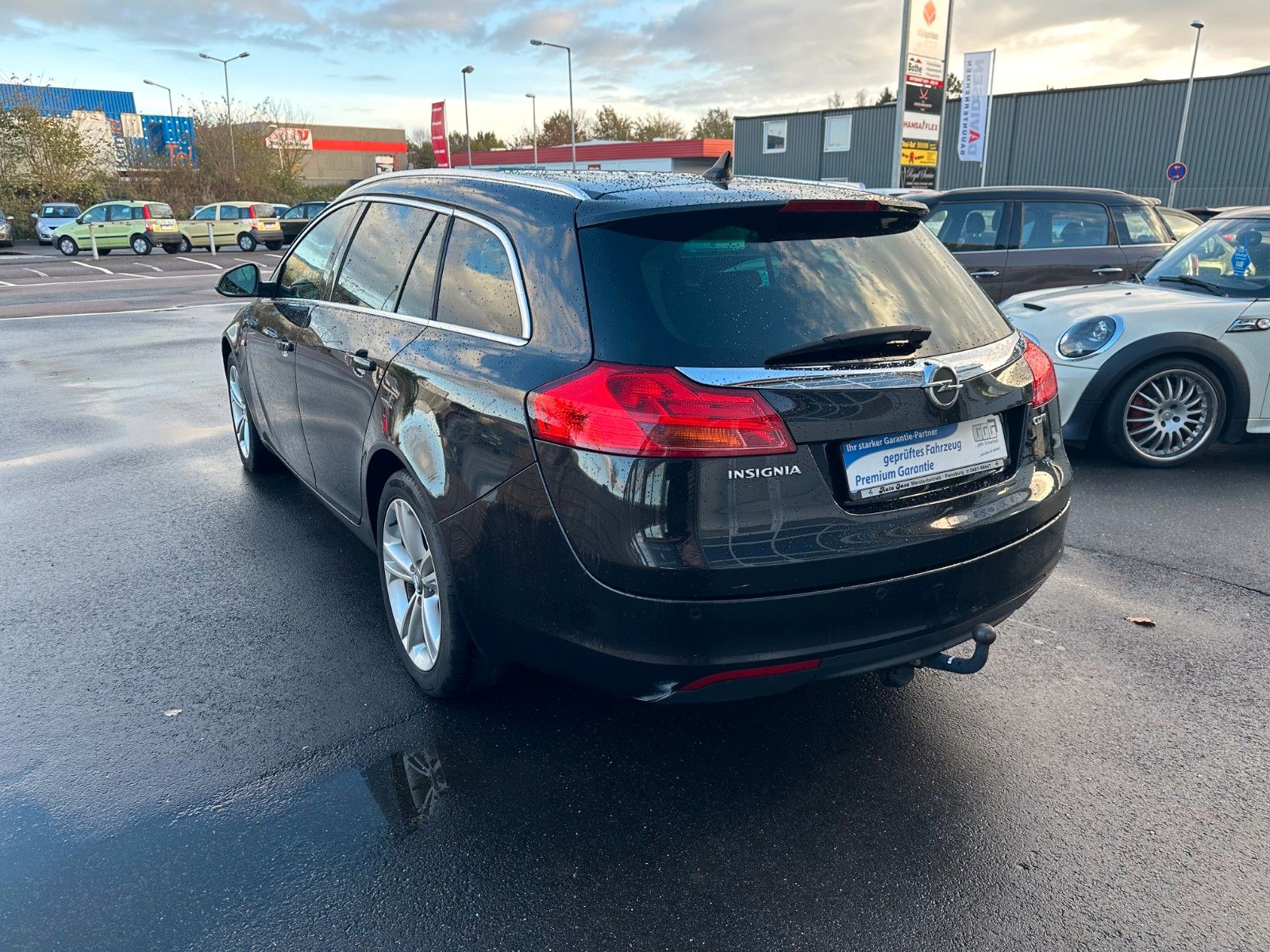 Fahrzeugabbildung Opel Insignia A Sports Tourer Edition*Navi*Xenon*