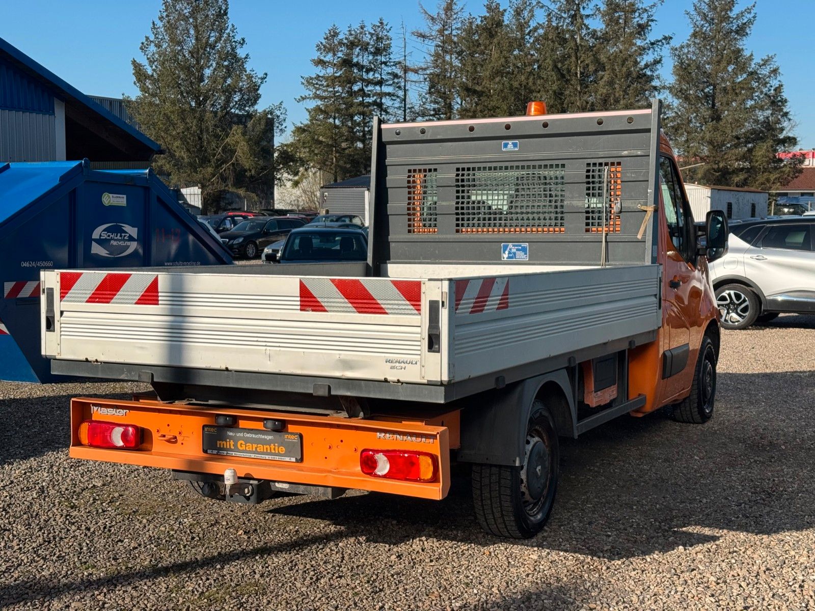 Fahrzeugabbildung Renault Master III Pritsche L2H1 3,5t**Automatik**