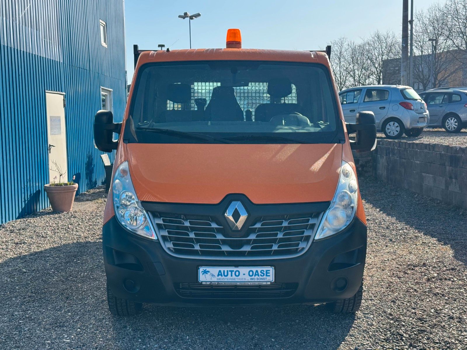Fahrzeugabbildung Renault Master III Pritsche L2H1 3,5t**Automatik**