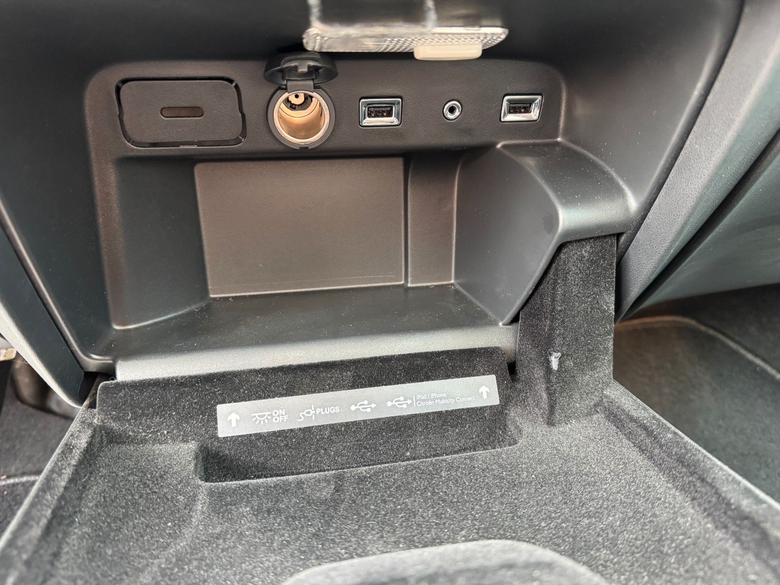 Fahrzeugabbildung Citroën C4 Picasso/Spacetourer**Selection**Pano*Kamera**