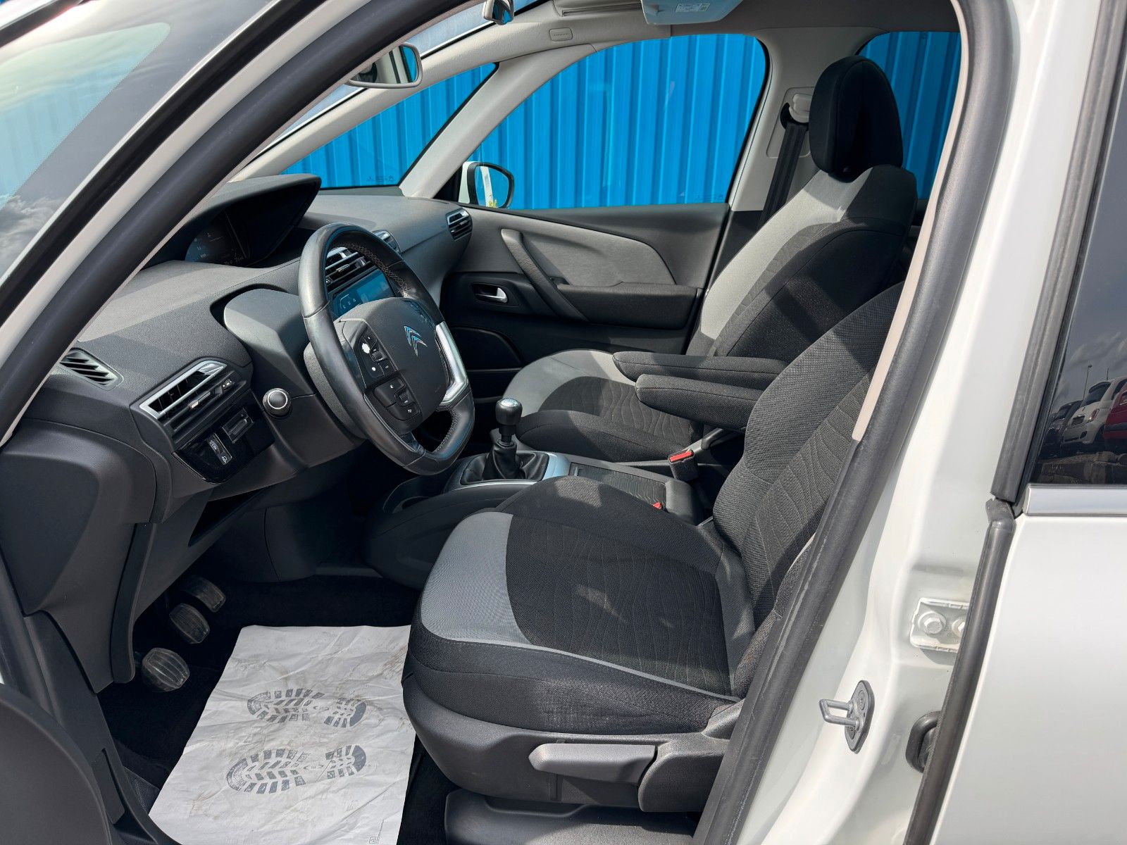 Fahrzeugabbildung Citroën C4 Picasso/Spacetourer**Selection**Pano*Kamera**