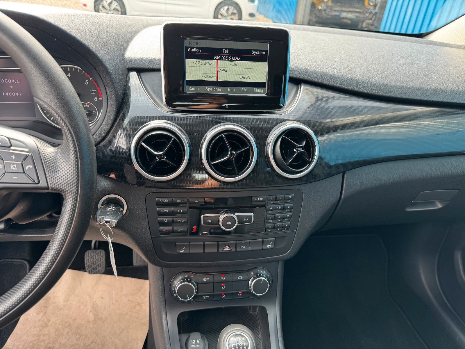 Fahrzeugabbildung Mercedes-Benz B 180 CDI / d**Klima**AHK**Rückfahrkamera**