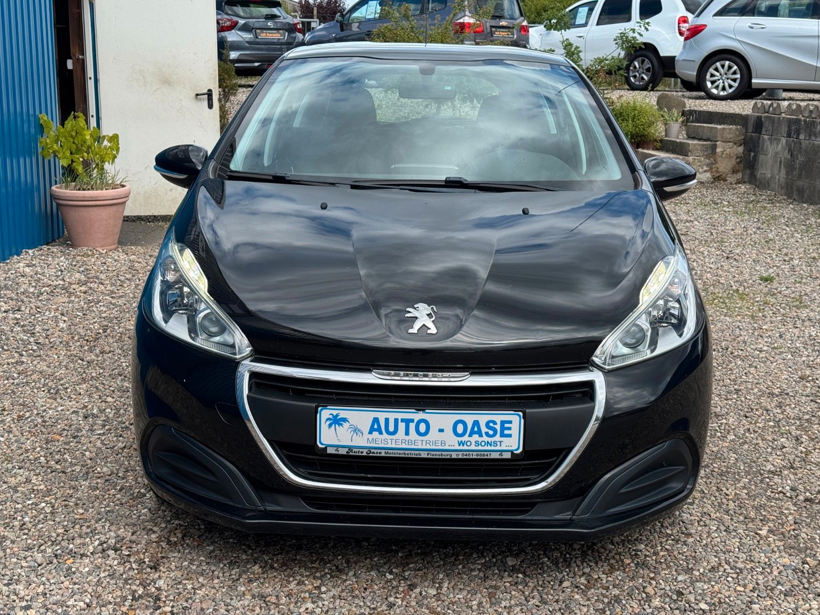 Fahrzeugabbildung Peugeot 208**Active**AHK**SHZ**Klima**Tempomat**