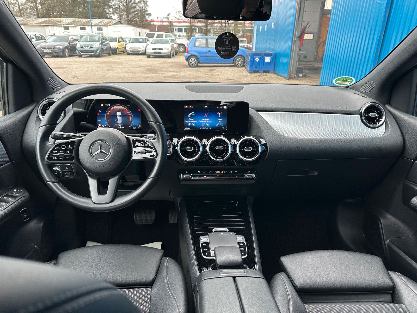 Fahrzeugabbildung Mercedes-Benz B 180**Automatik**62 TKM**AHK**LED**Digital**