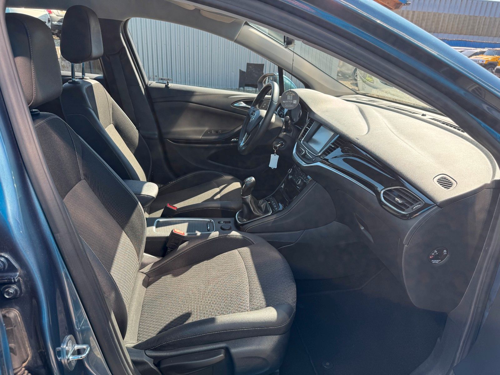 Fahrzeugabbildung Opel Astra K Sports Tourer Innovation*AHK*LED*STANDHZ