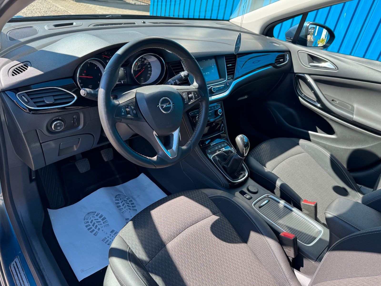 Fahrzeugabbildung Opel Astra K Sports Tourer Innovation*AHK*LED*STANDHZ