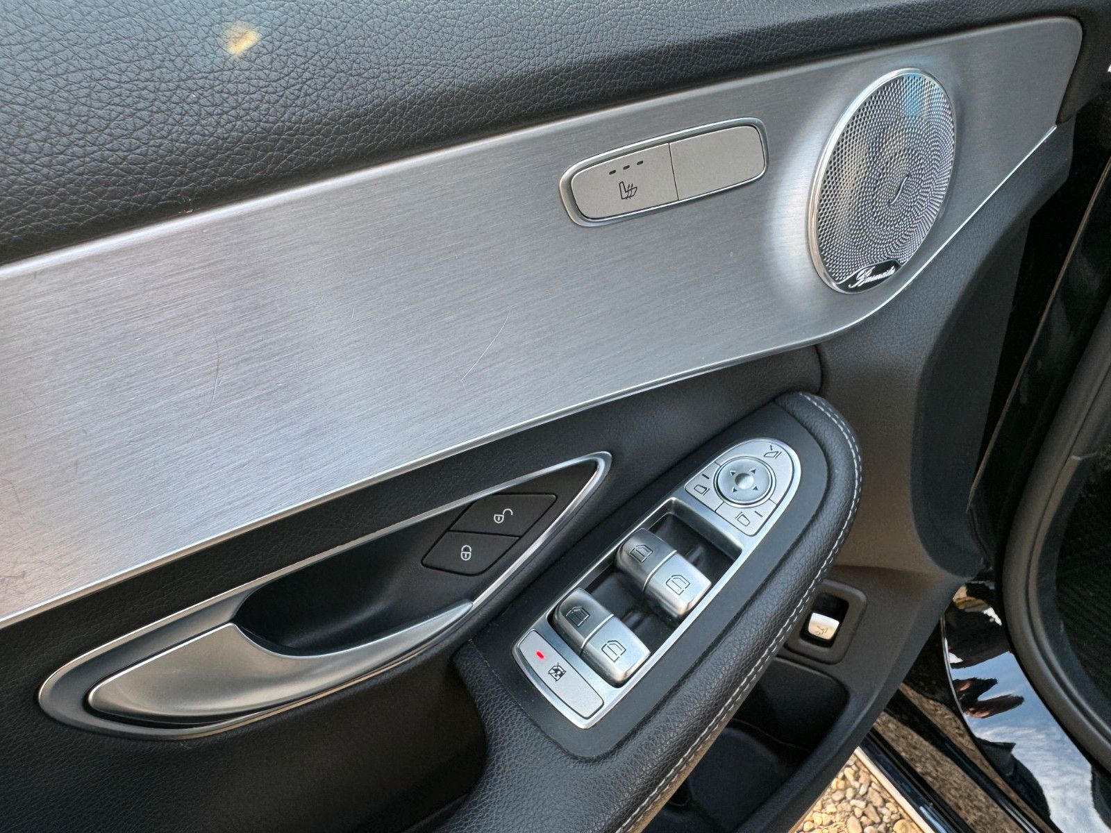 Fahrzeugabbildung Mercedes-Benz C 200 T CGI*Automat*Standhzg*Pano*Burmester*AHK*