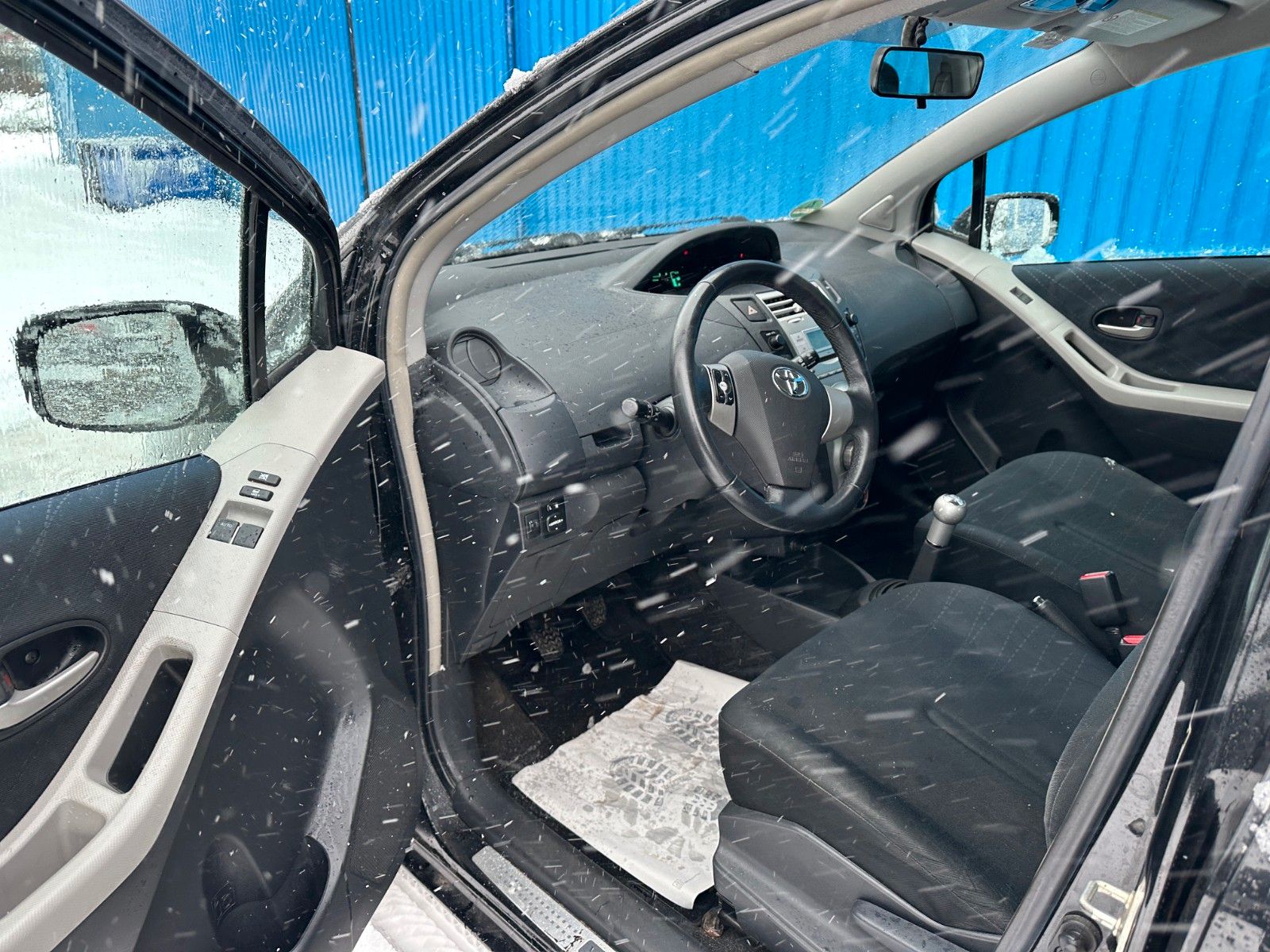 Fahrzeugabbildung Toyota Yaris Team**HU 10/27*1.HAND*Klima*PDC**