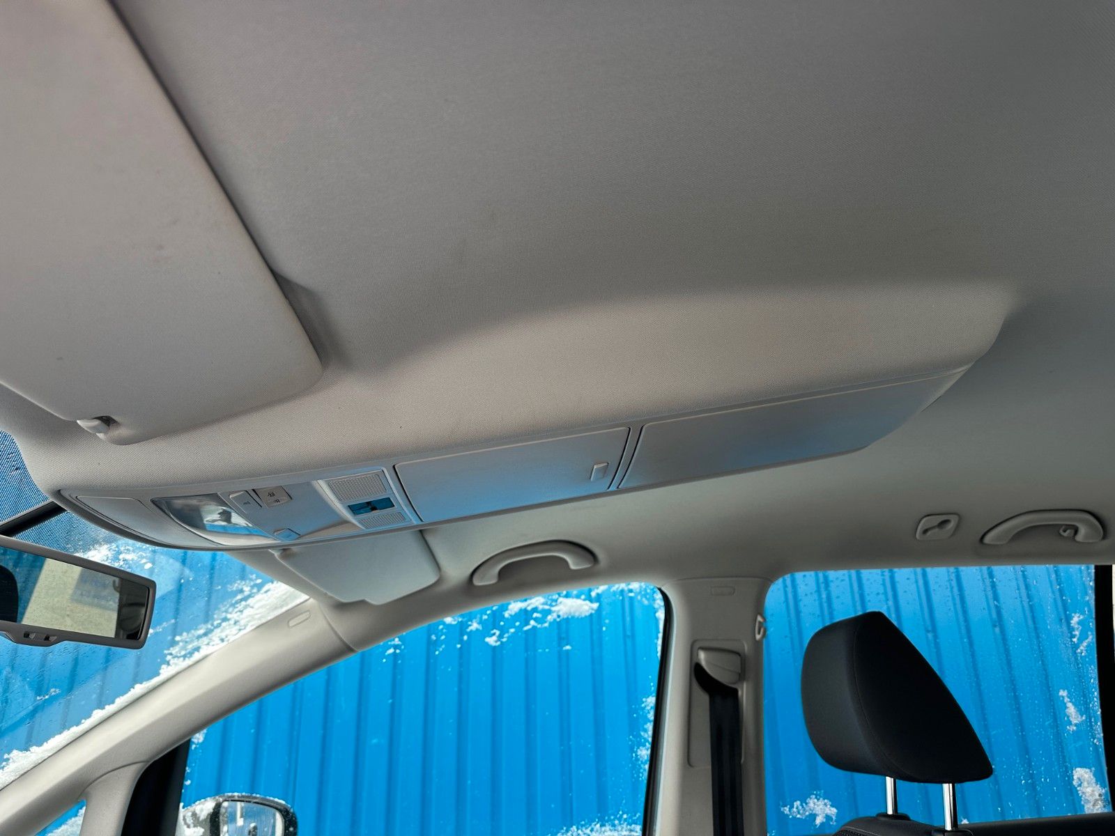 Fahrzeugabbildung Volkswagen Touran Comfortline**Automatik*AHK*Standheizung**