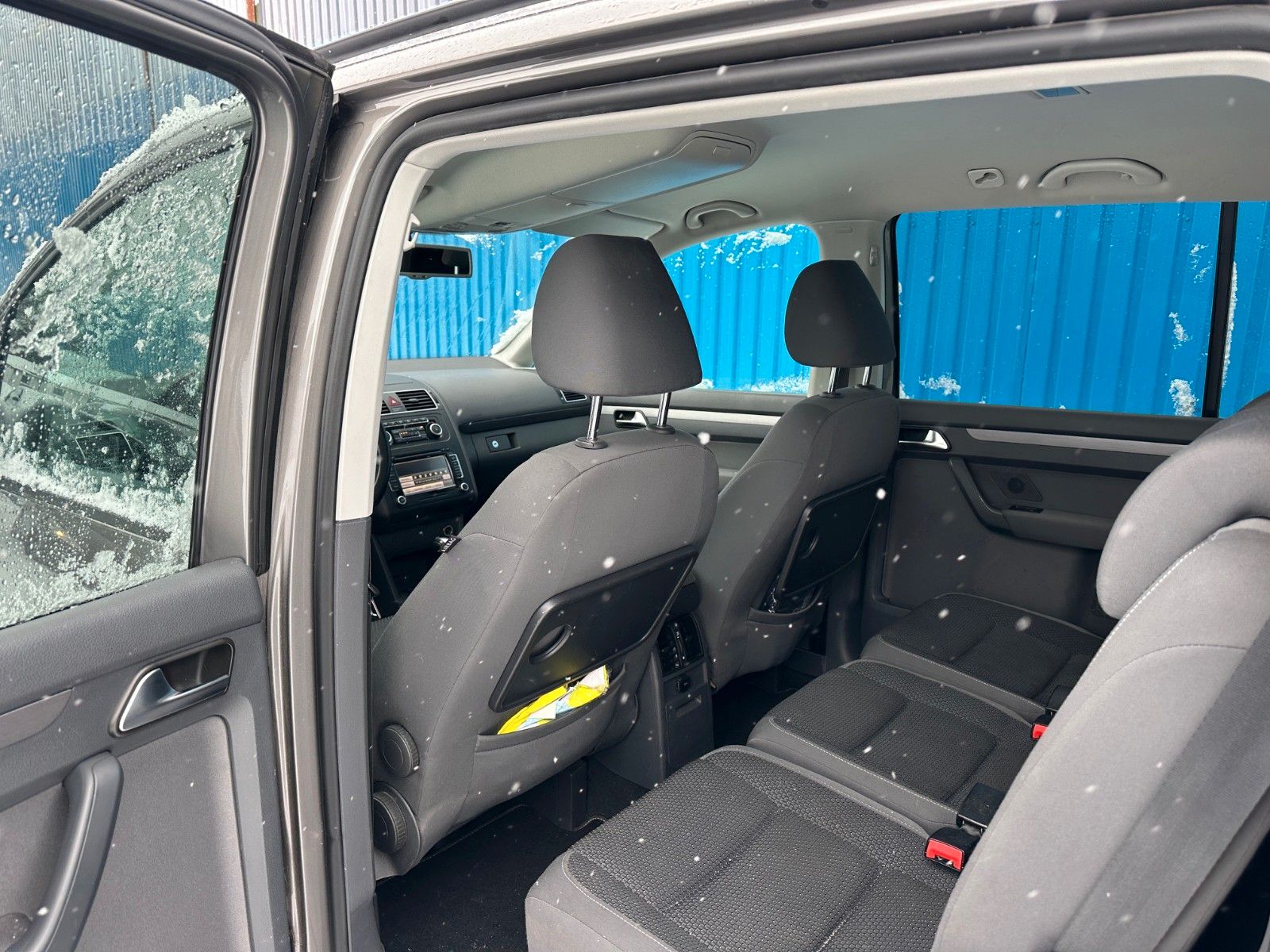 Fahrzeugabbildung Volkswagen Touran Comfortline**Automatik*AHK*Standheizung**