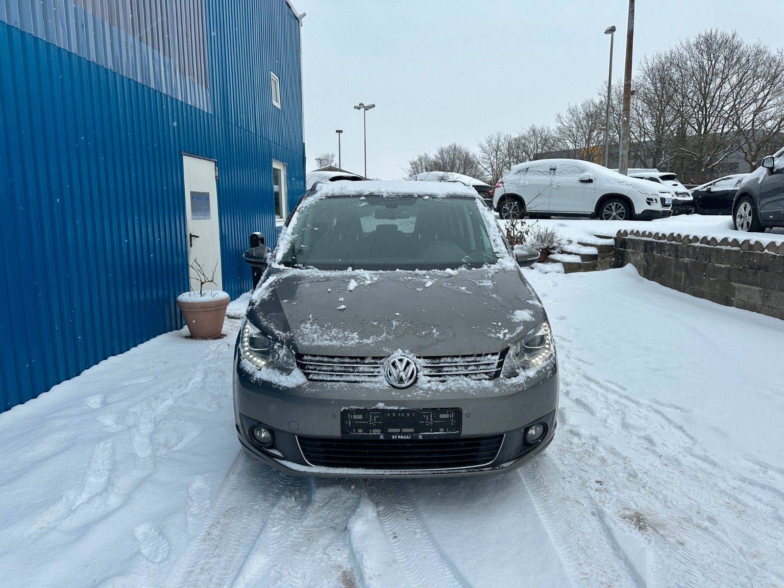 Fahrzeugabbildung Volkswagen Touran Comfortline**Automatik*AHK*Standheizung**