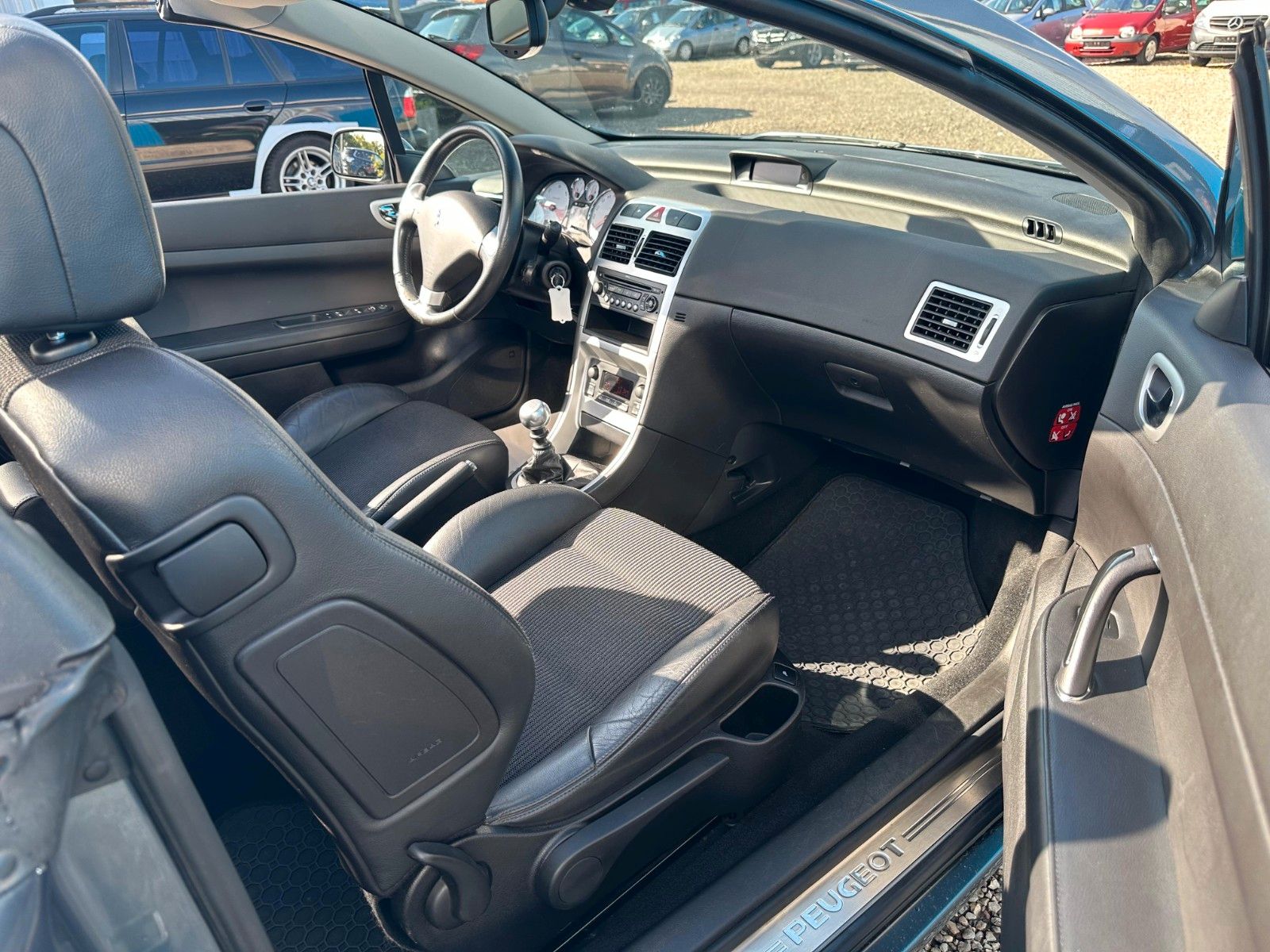 Fahrzeugabbildung Peugeot 307 CC Cabrio-Coupe JBL *AHK*ALLWETTER*KLIMA