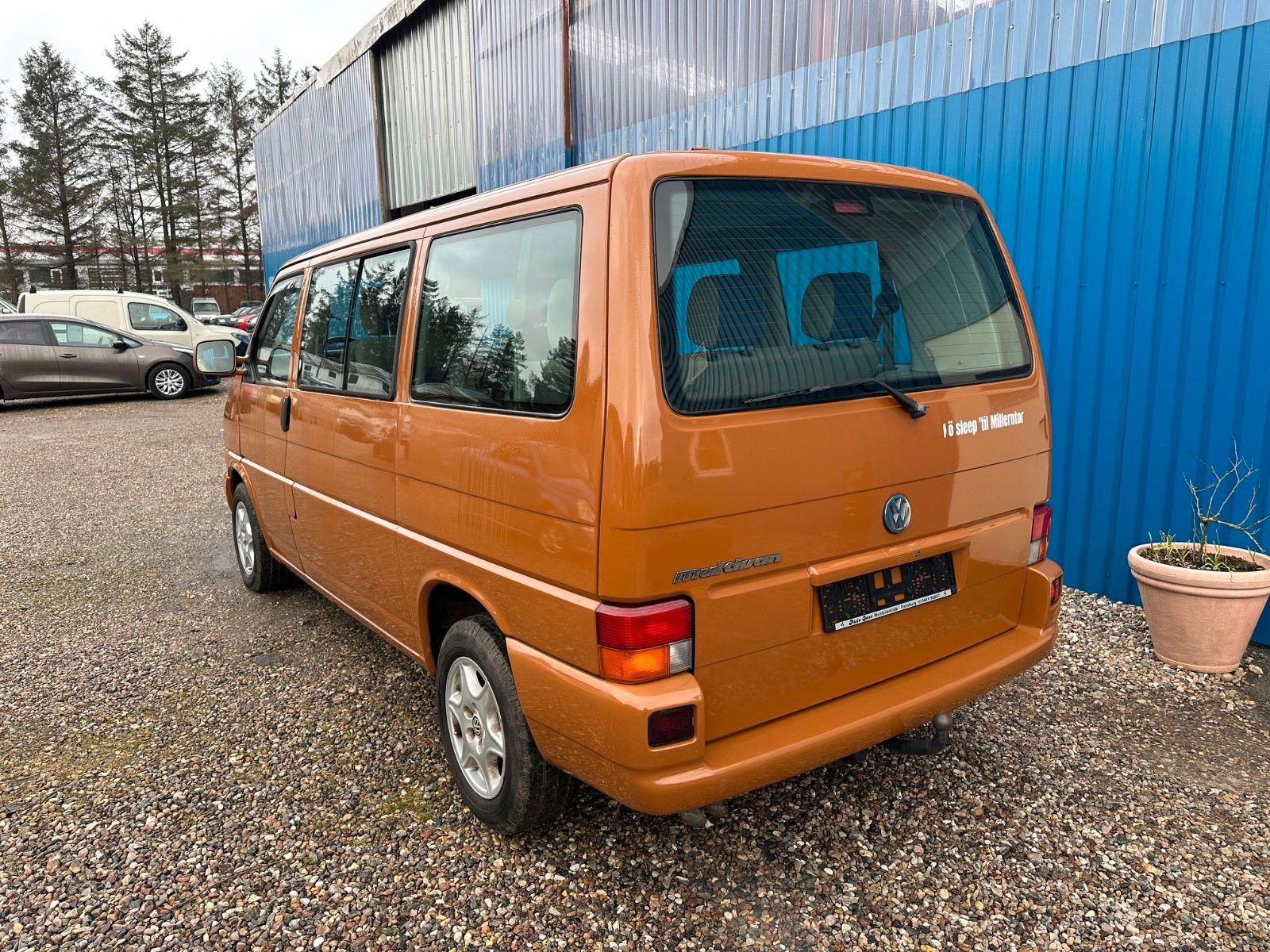 Fahrzeugabbildung Volkswagen T4 Caravelle 2,5-l-Diesel TDI*Sithzng*AHK*Klima*