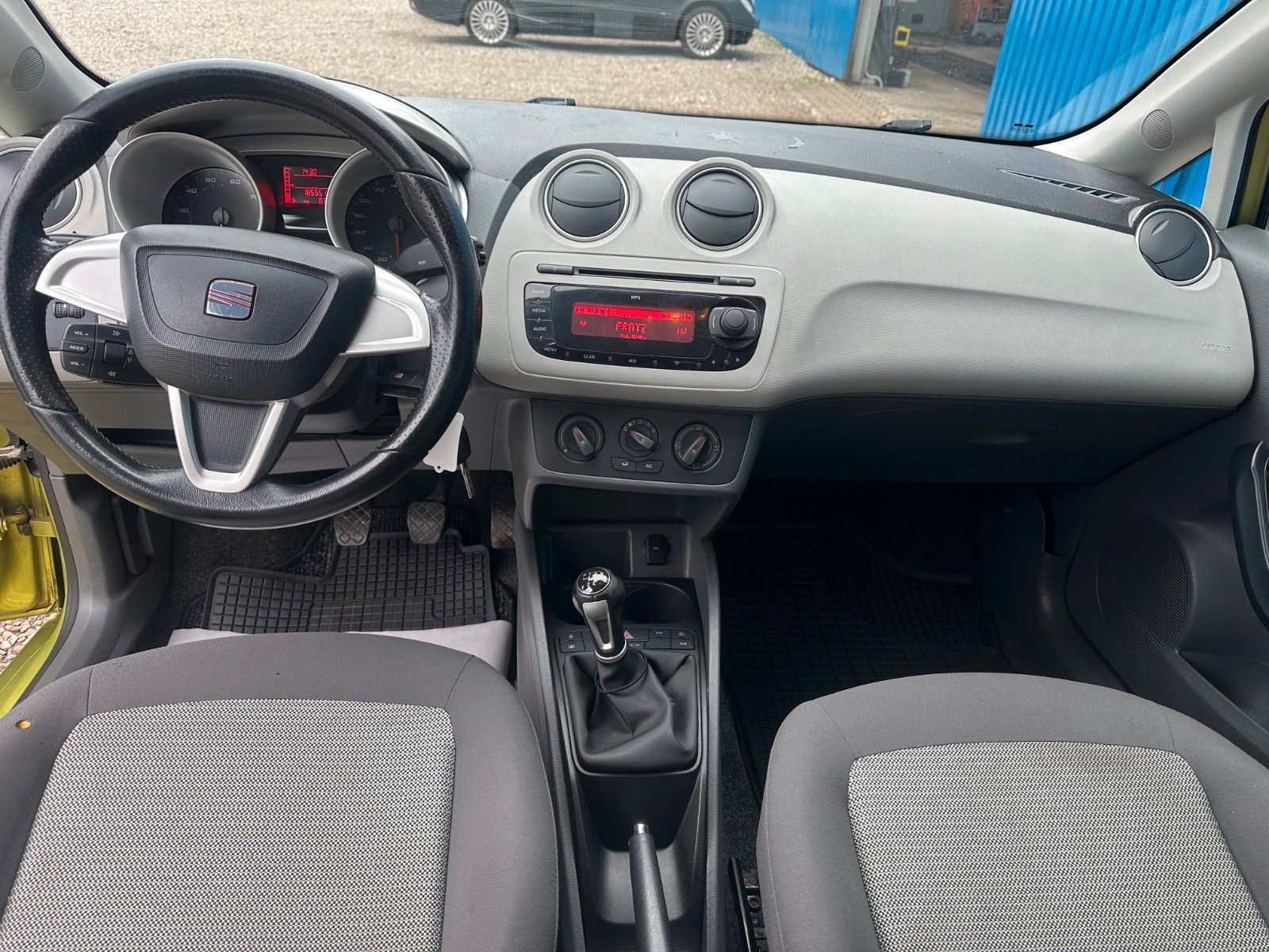 Fahrzeugabbildung SEAT Ibiza Lim. Stylance / Style*Standheizung*Klima*