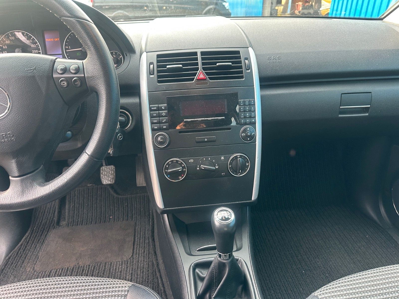 Fahrzeugabbildung Mercedes-Benz A 180**Avantgarde**Klima**AHK**2.HAND**