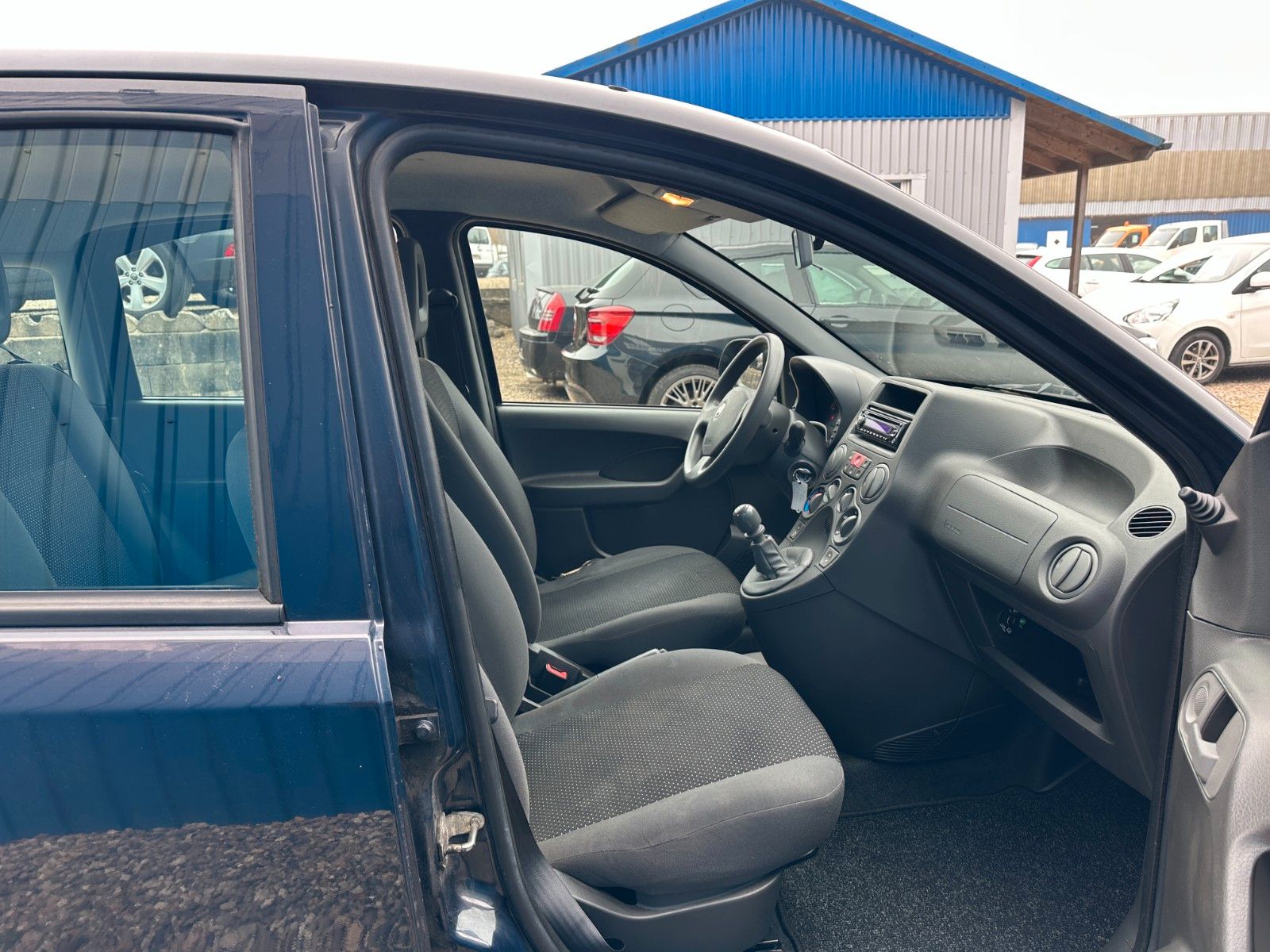 Fahrzeugabbildung Fiat Panda 1.1 8V Active**Allwetter*HU&AU neu**