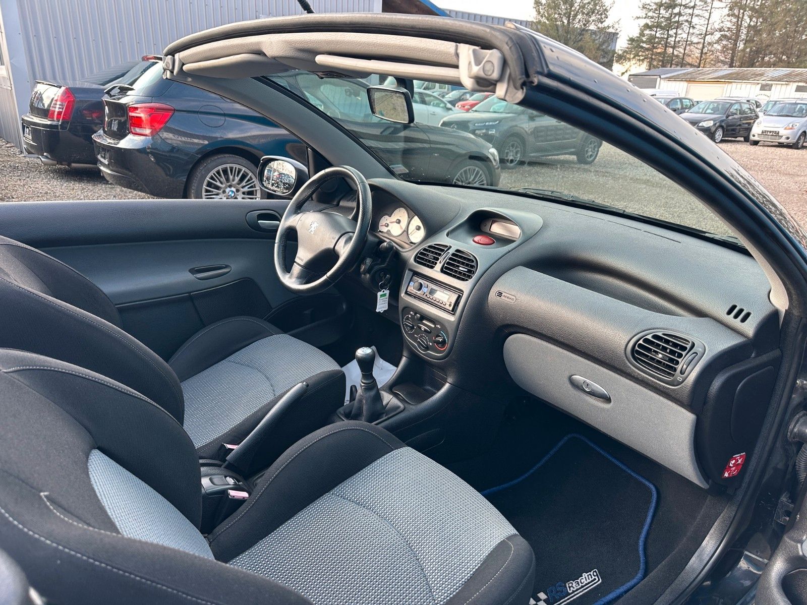 Fahrzeugabbildung Peugeot 206 Cabriolet CC Filou**HU&AU Neu**