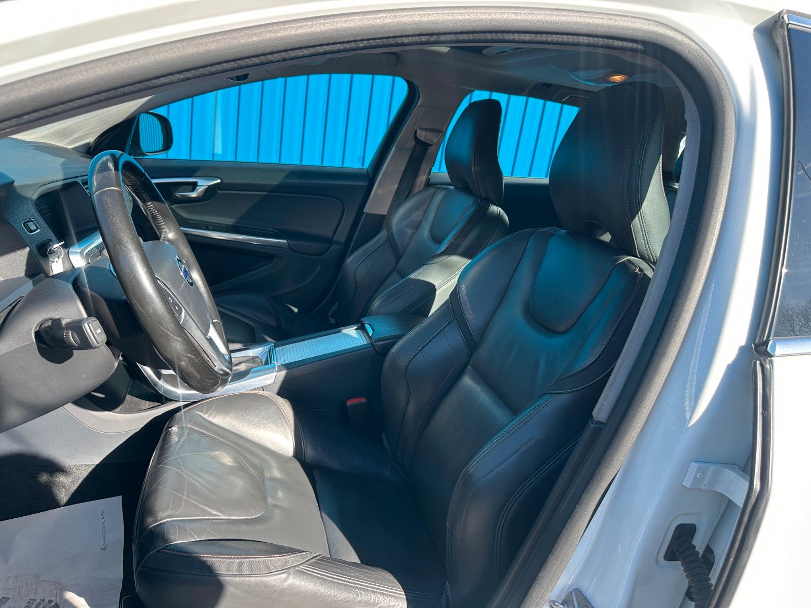 Fahrzeugabbildung Volvo V60 Kombi Ocean Race**Automatik*Tempomat**