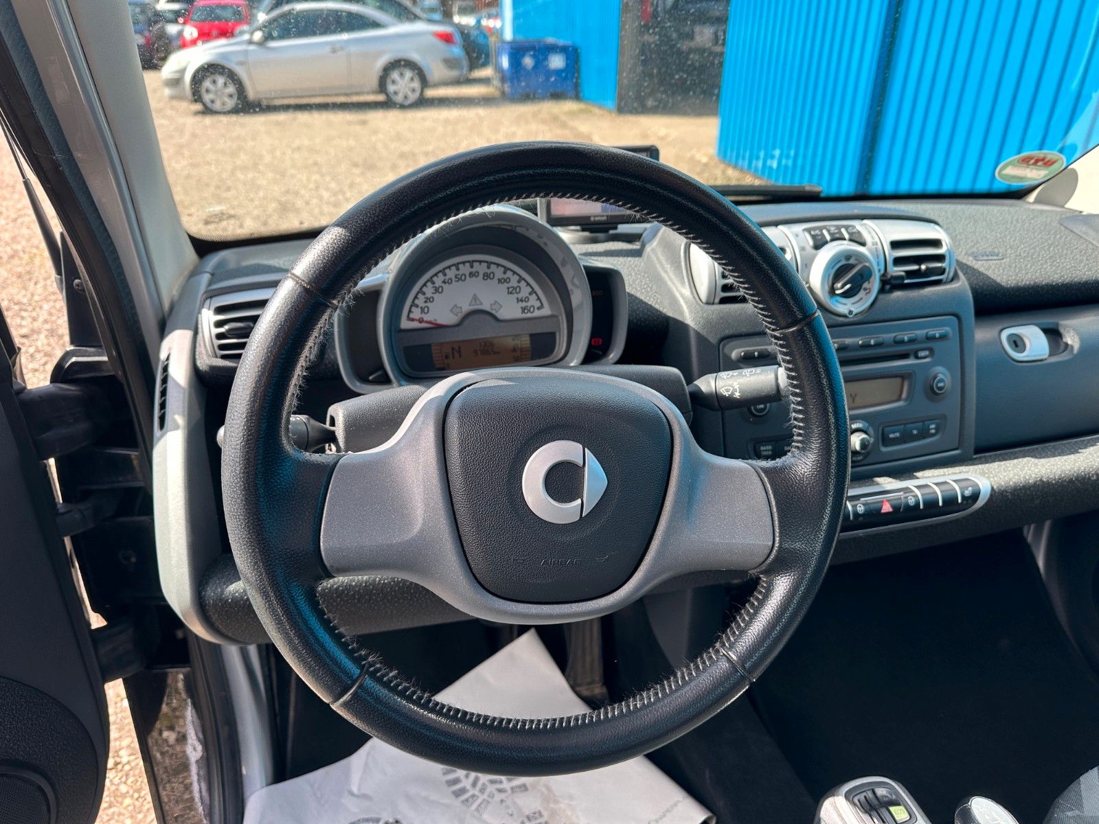Fahrzeugabbildung Smart ForTwo coupe Micro Hybrid*97 TKM*Sitzhng*Klima*