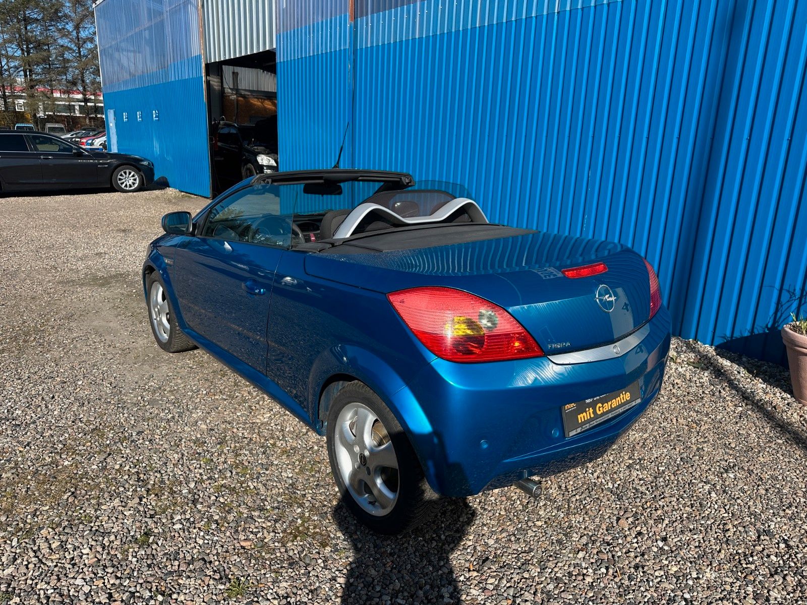 Fahrzeugabbildung Opel Tigra Twin Top Basis**Klima*Allwetter*PDC**