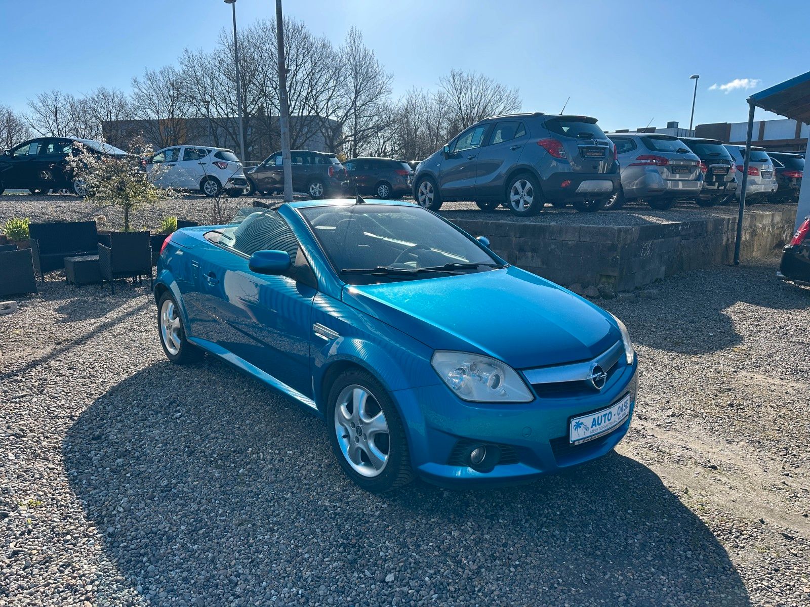Fahrzeugabbildung Opel Tigra Twin Top Basis**Klima*Allwetter*PDC**