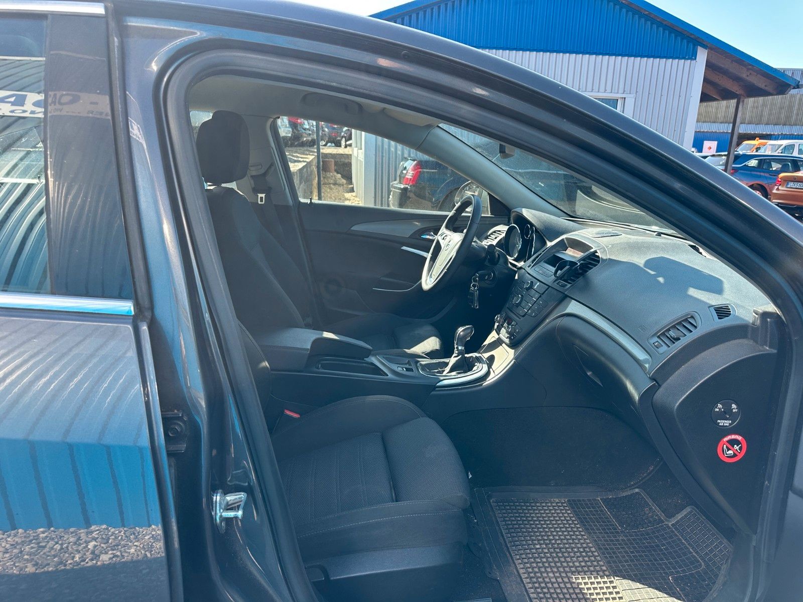 Fahrzeugabbildung Opel Insignia A Lim. Edition*Sitzhzng*Tempomat*2.HAND