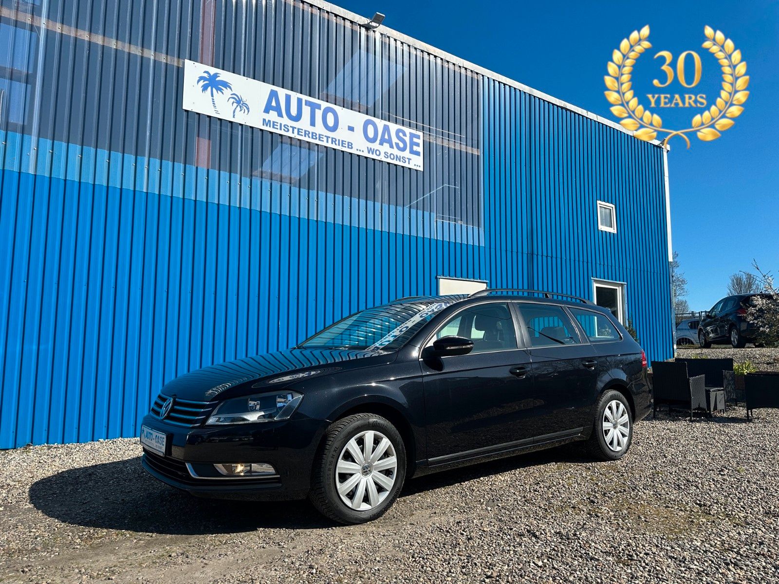 Fahrzeugabbildung Volkswagen Passat Variant Trendline**1.HAND*Allwetter**