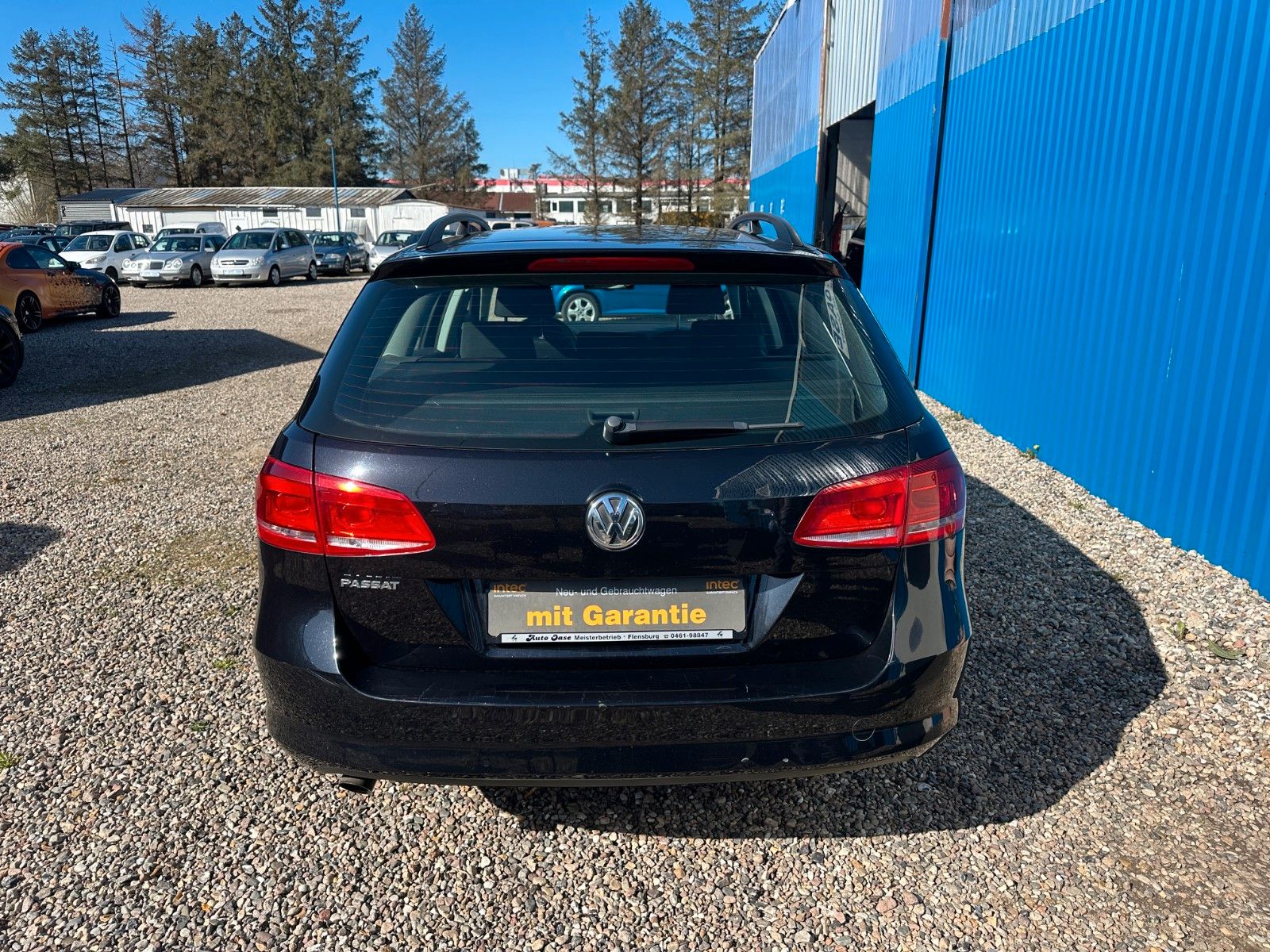 Fahrzeugabbildung Volkswagen Passat Variant Trendline**1.HAND*Allwetter**
