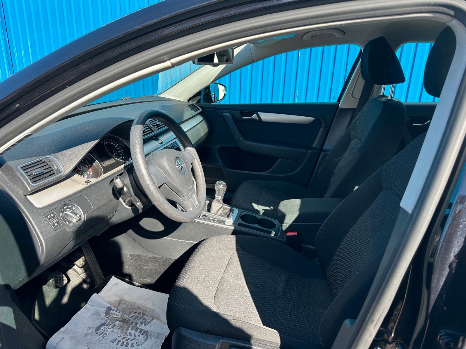 Fahrzeugabbildung Volkswagen Passat Variant Trendline**1.HAND*Allwetter**