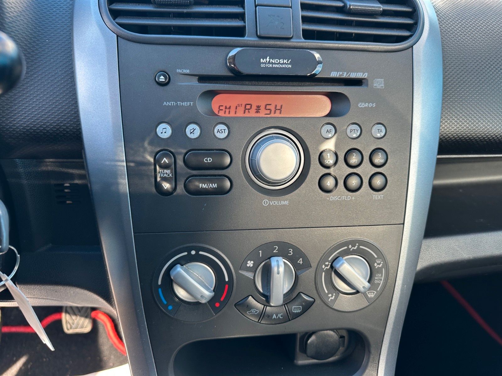 Fahrzeugabbildung Suzuki Splash Club**Klima*Sitzhzng*Allwetter**